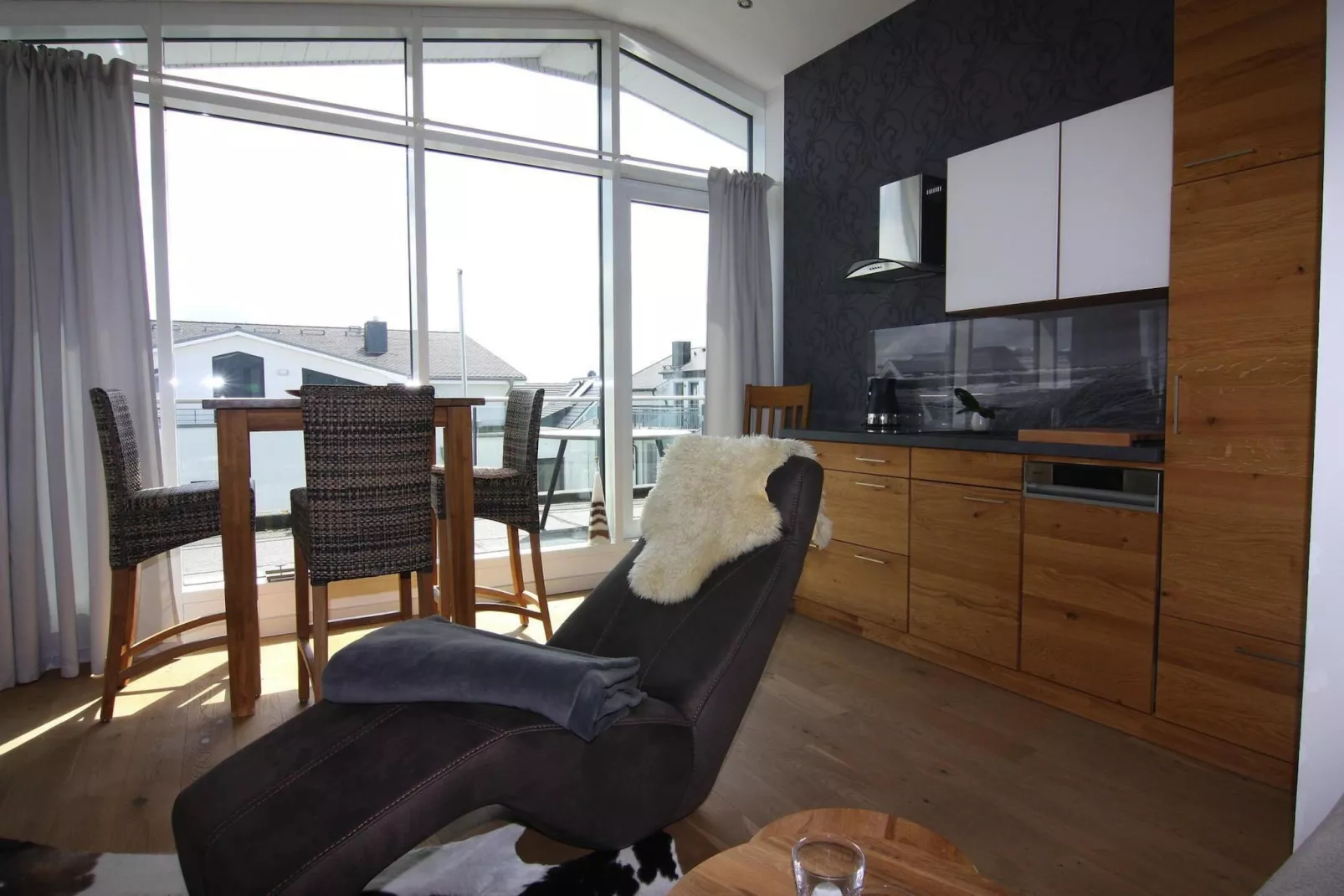 Appartementhaus Calmsailing Börgerende-Appartement 23 Meerblick 2 OG-Woonkamer