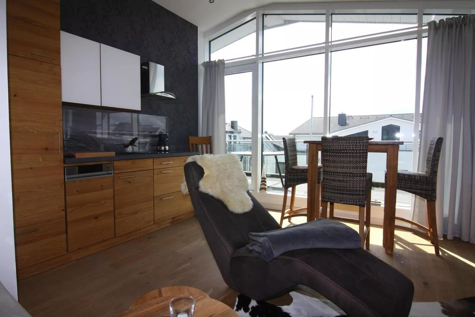 Appartementhaus Calmsailing Börgerende-Appartement 23 Meerblick 2 OG-Woonkamer