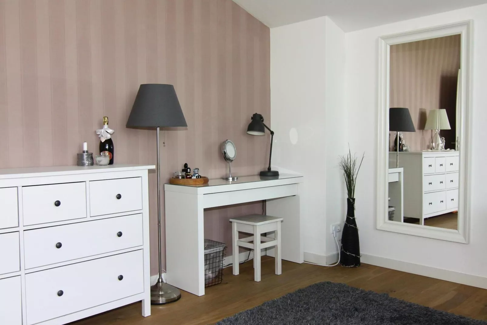 Appartementhaus Calmsailing Börgerende-Appartement 23 Meerblick 2 OG-Binnen