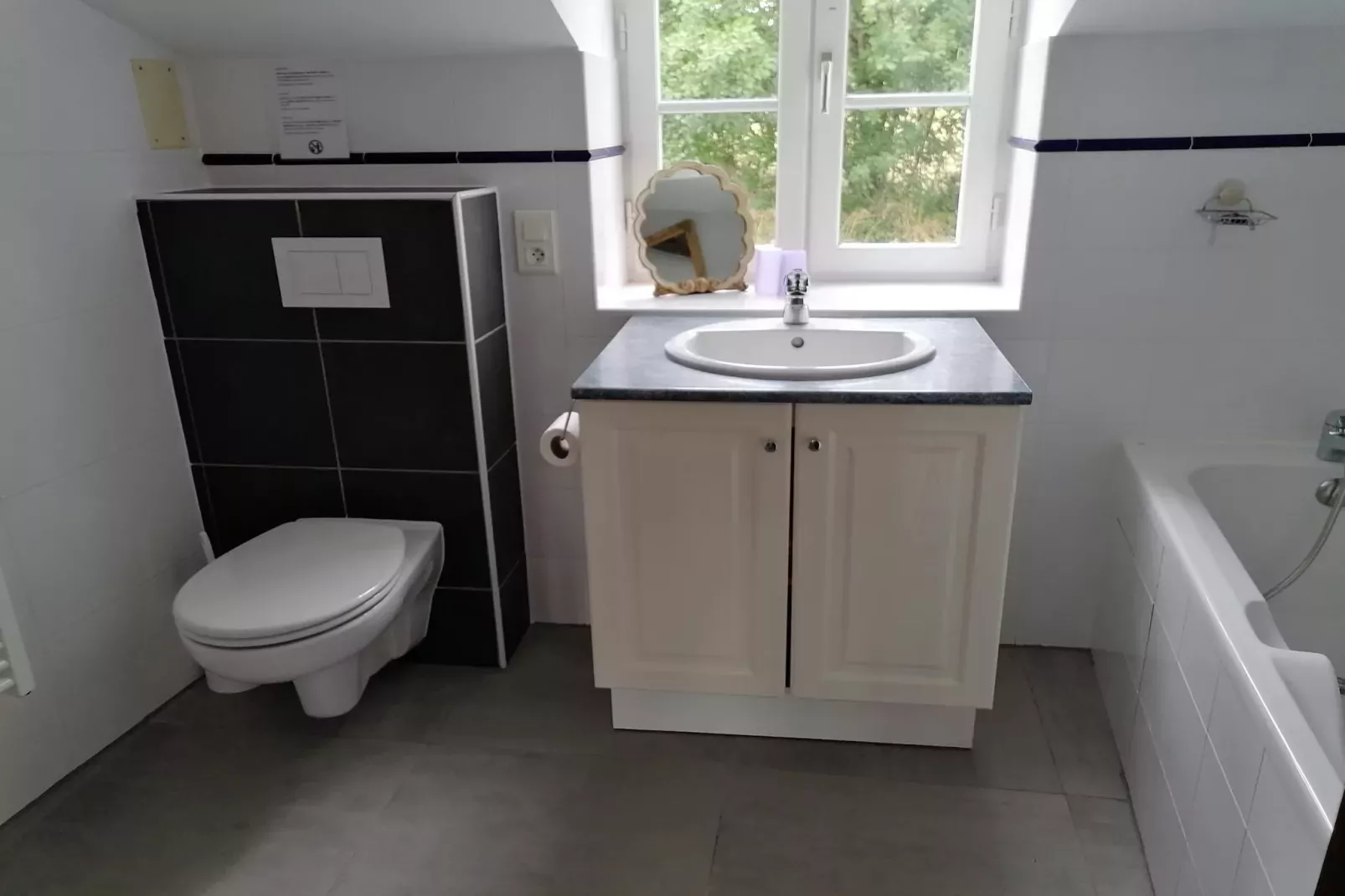 Maison de vacances Lusignac zonder gastverblijf-Badkamer