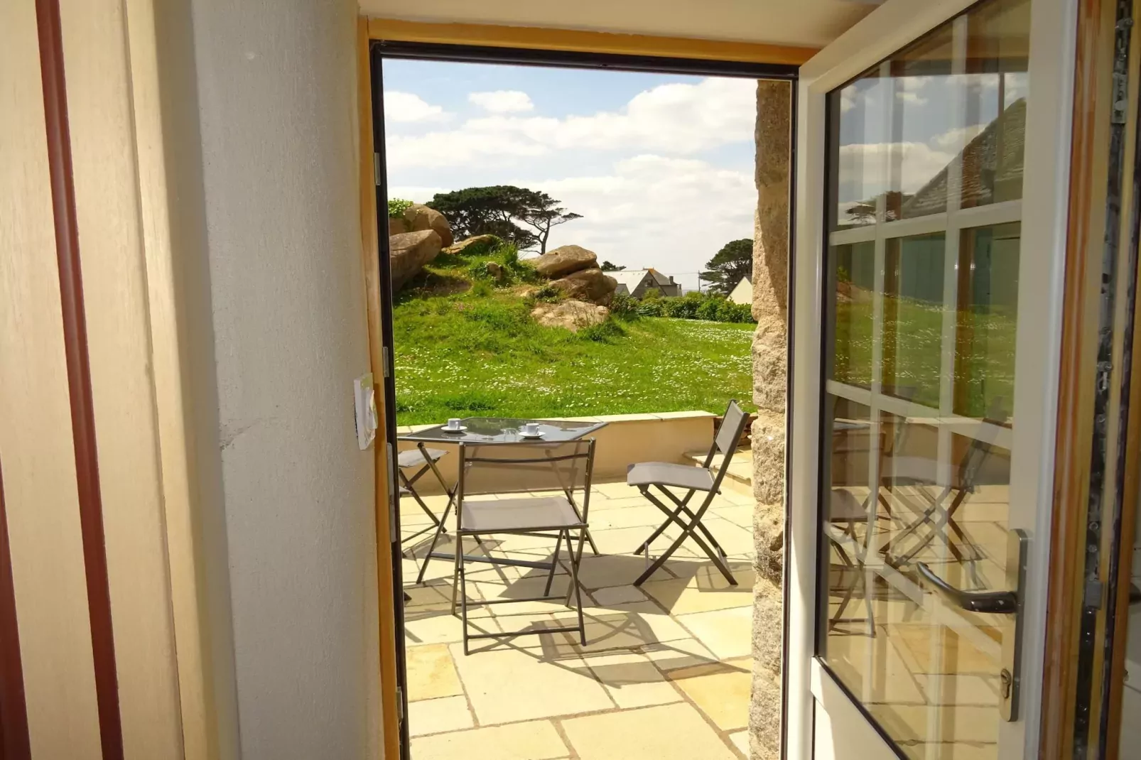 Holiday Home Plougasnou-Uitzicht zomer