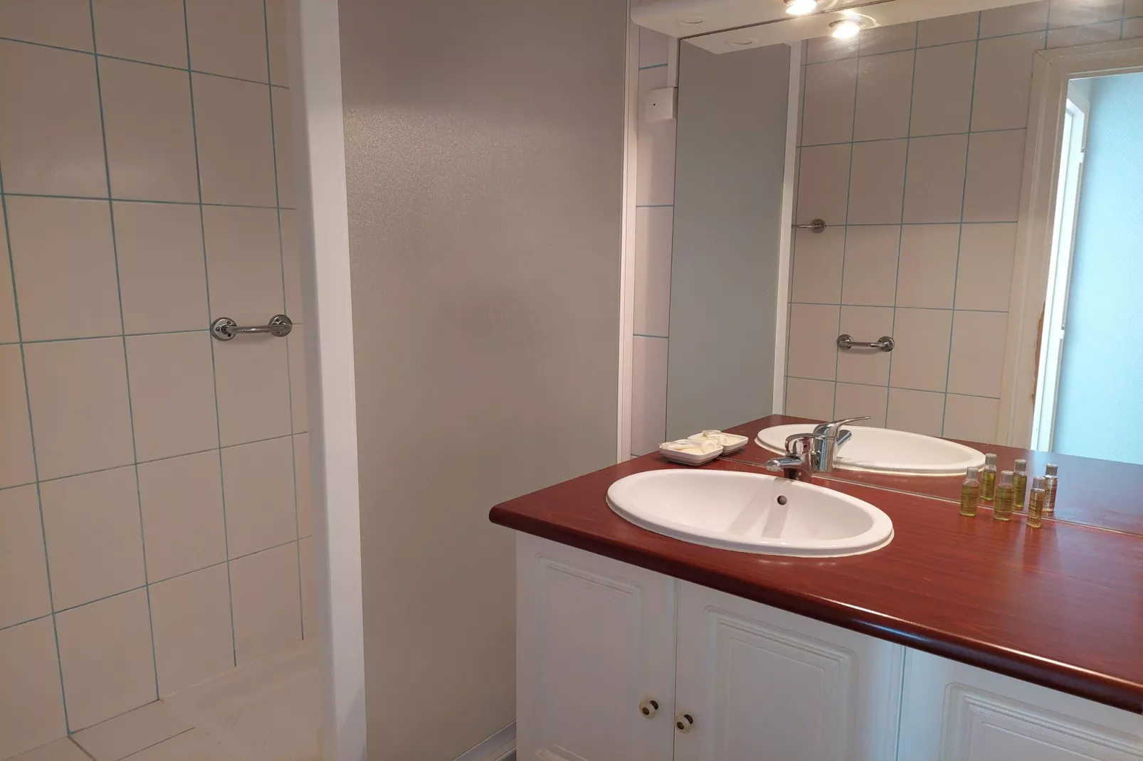 Studio Benodet-Badkamer