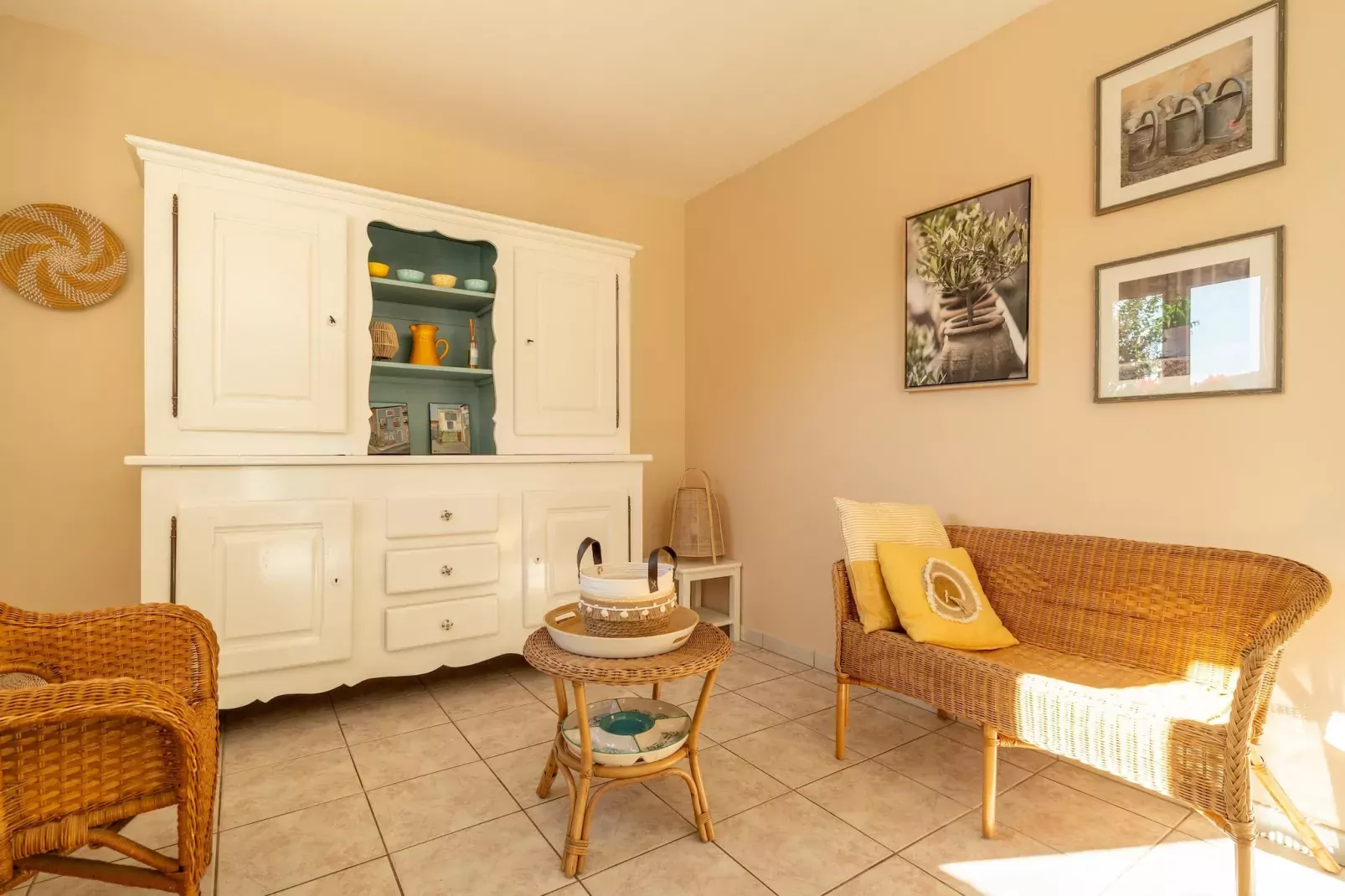 Villa in Roquebrun met privézwembad-Woonkamer