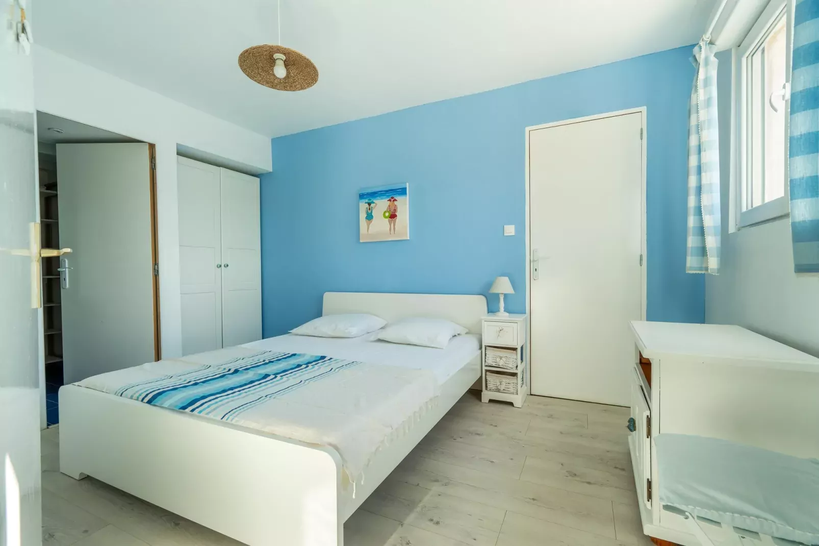 Villa in Roquebrun met privézwembad-Slaapkamer