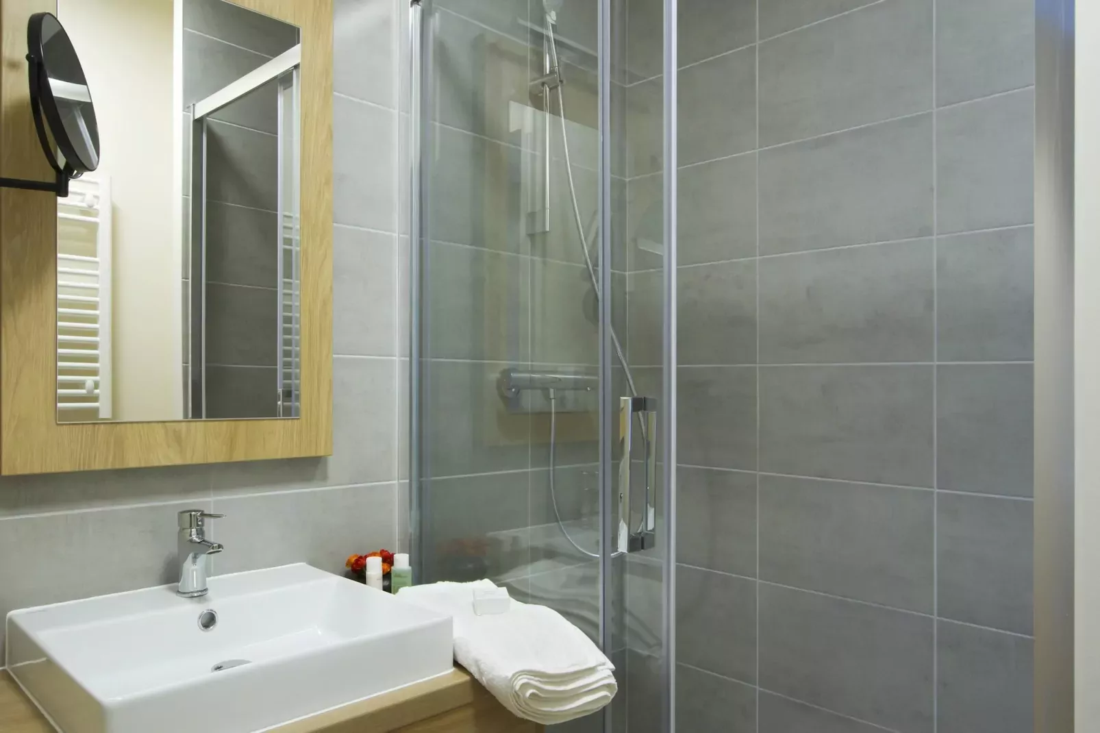 Résidence l'Éclose 3-Badkamer