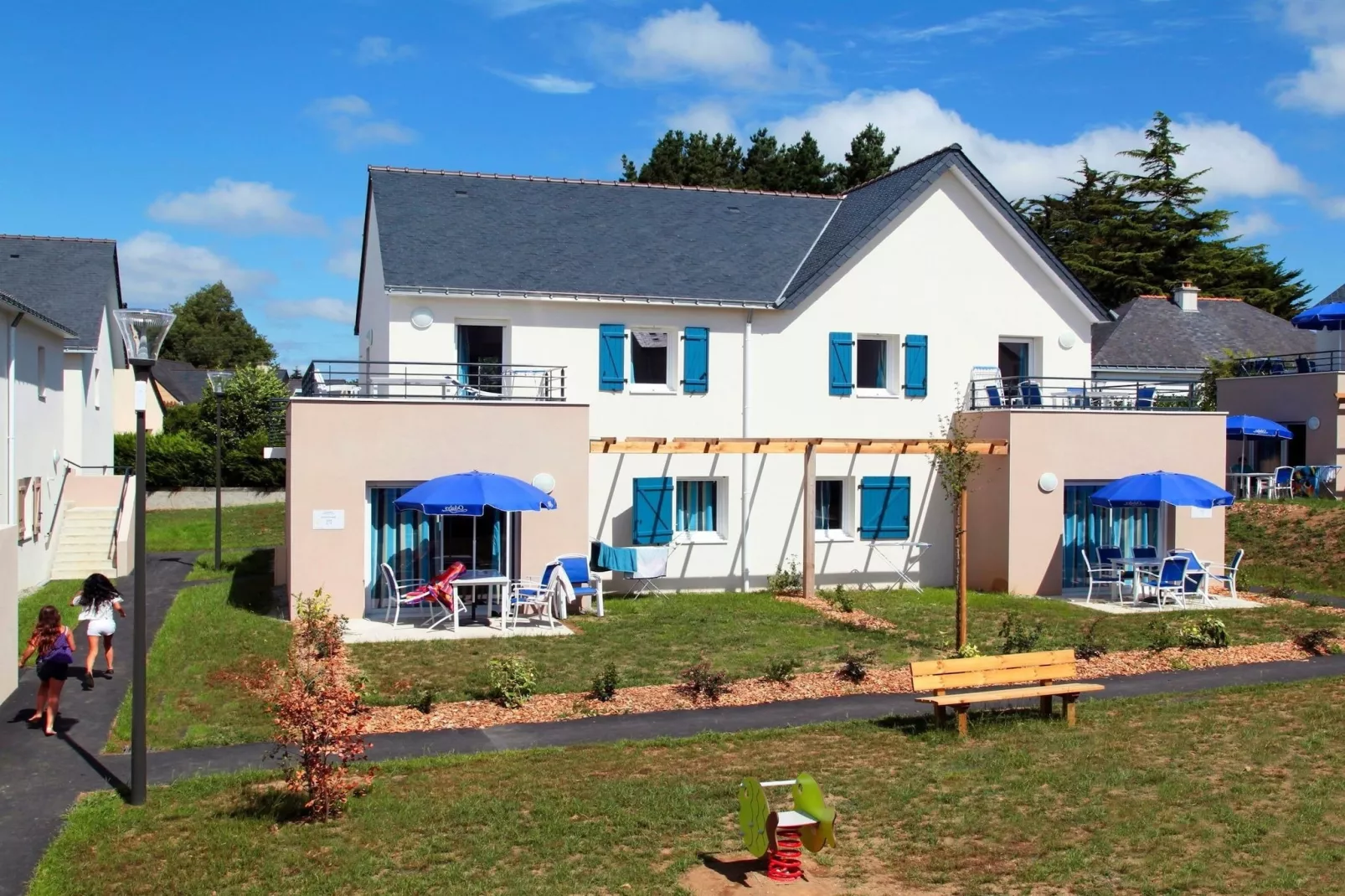 Les Iles du Morbihan 3-Buitenkant zomer