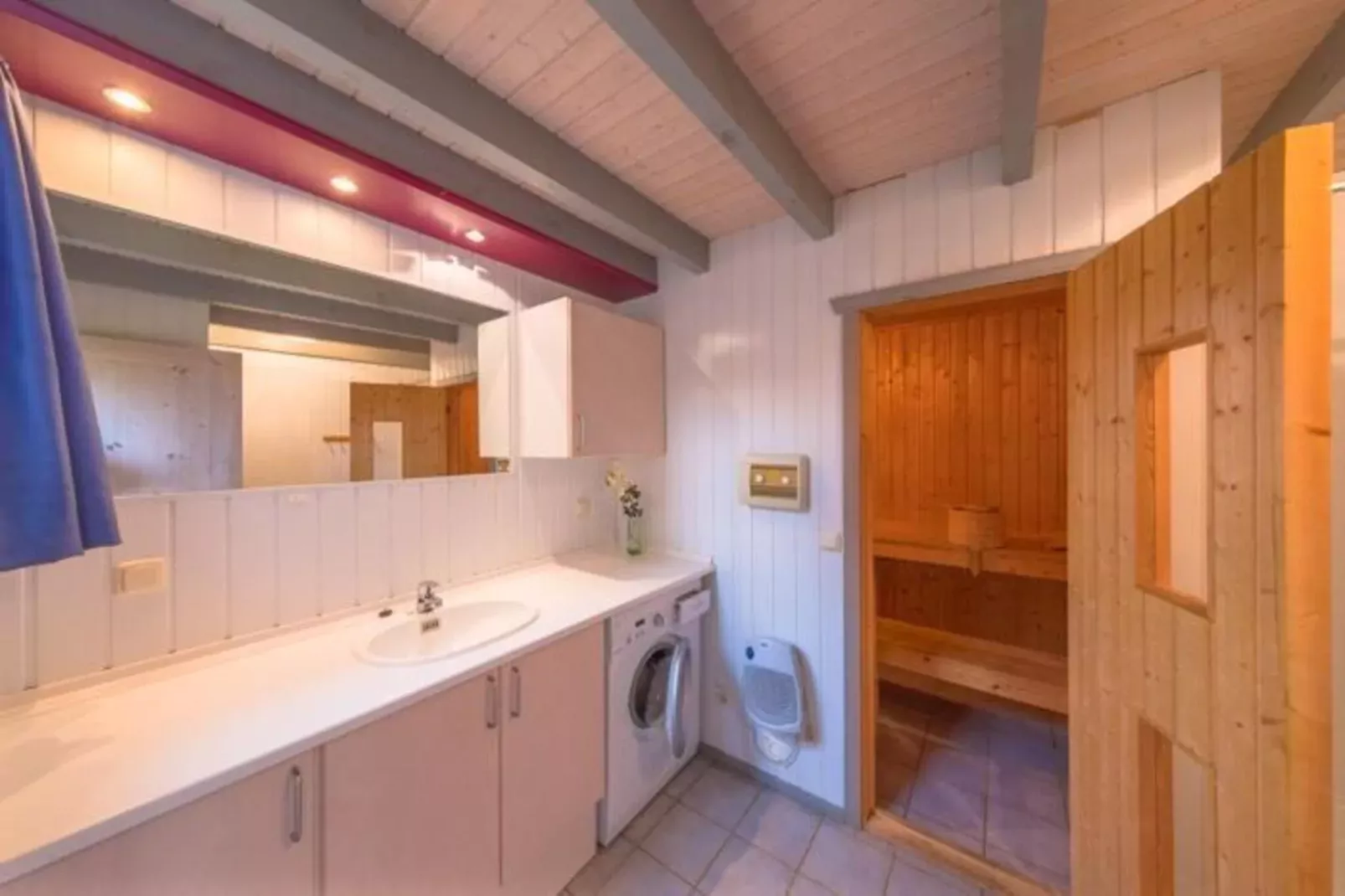FH Wildgans Comfort Nr 75-Badkamer