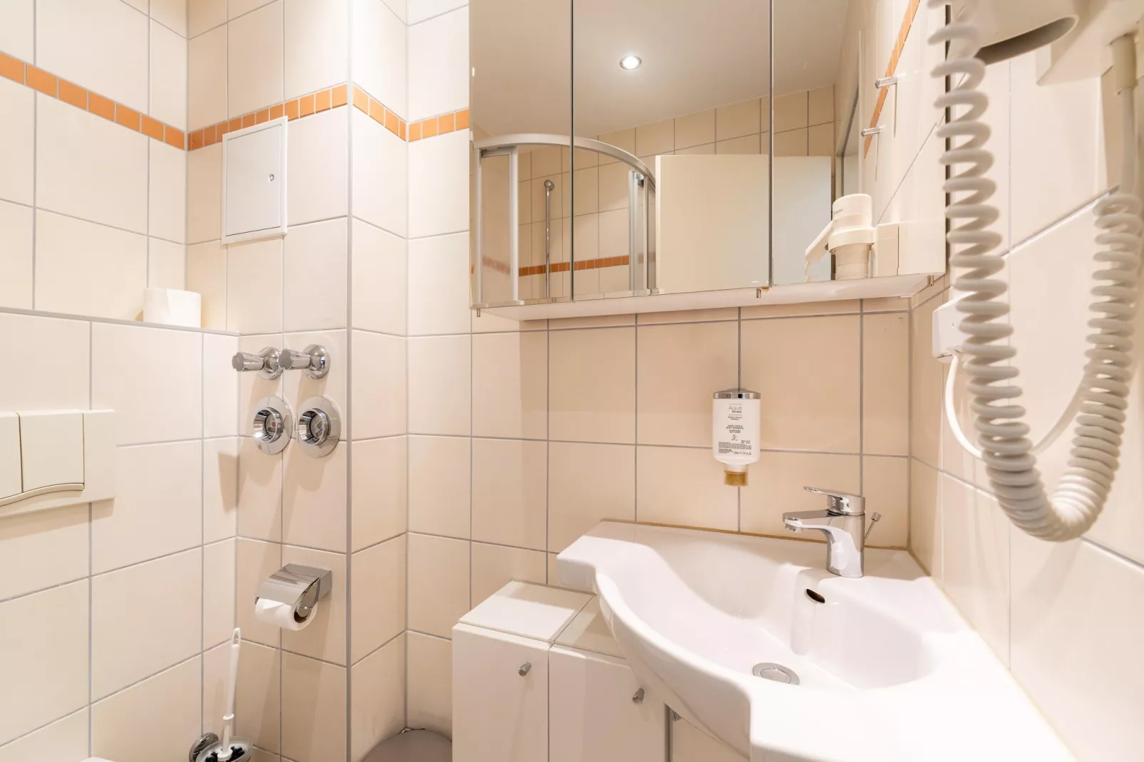 Apartment Strandläufer 114-Badkamer