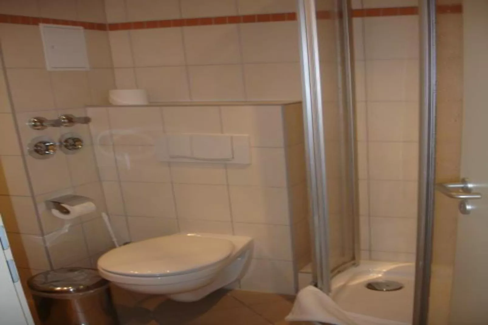 Apartment Strandläufer 117-Badkamer