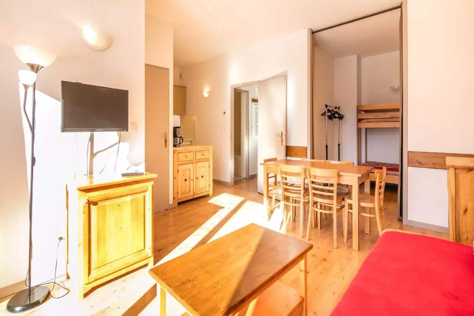 Residence Le Hameau de Valloire 4-Eetkamer