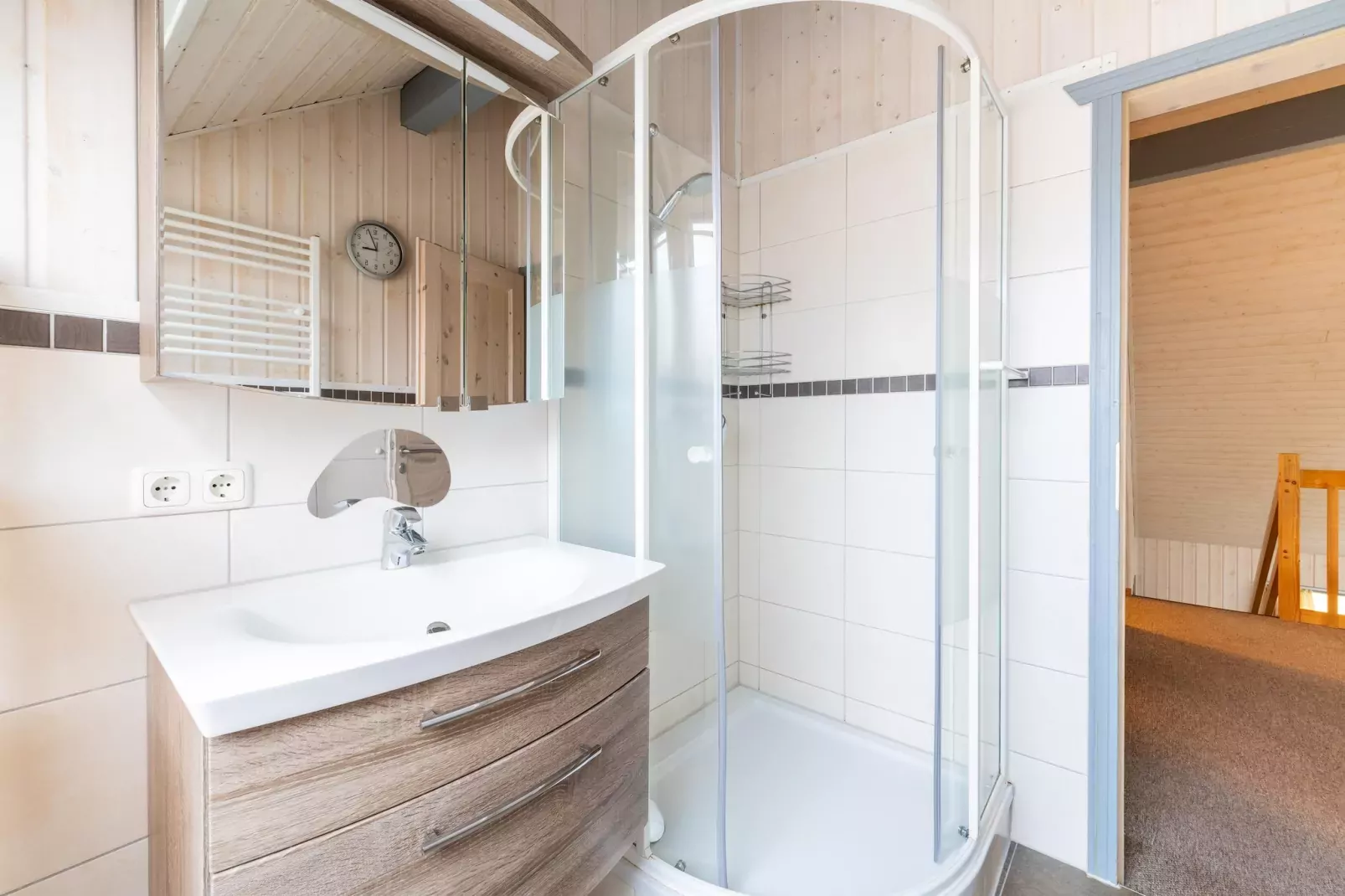 Schwan 308-Badkamer