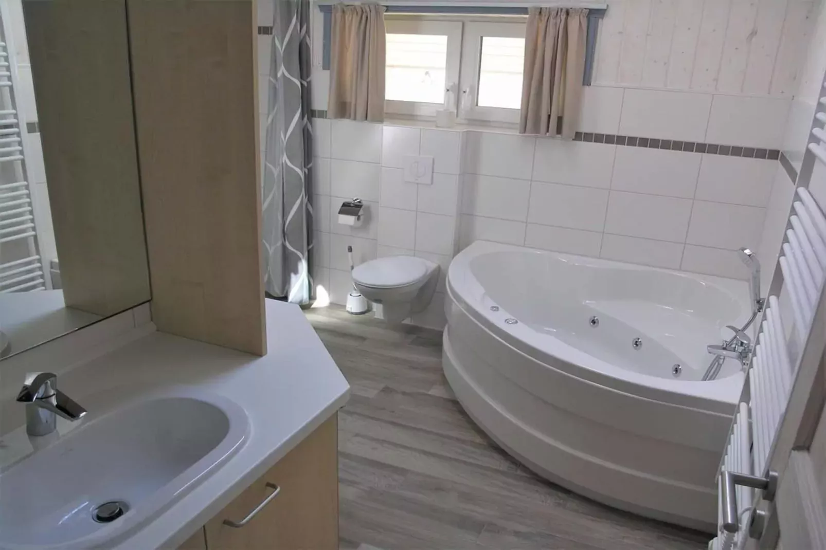Seeschwalbe Classic 306-Badkamer