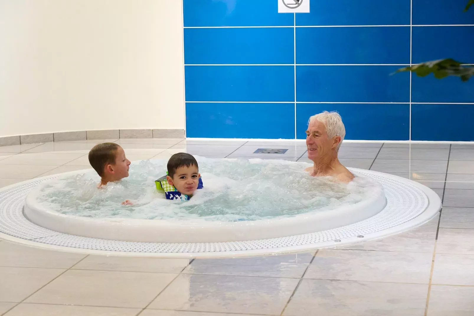 App. 8p. sauna-Niet-getagd