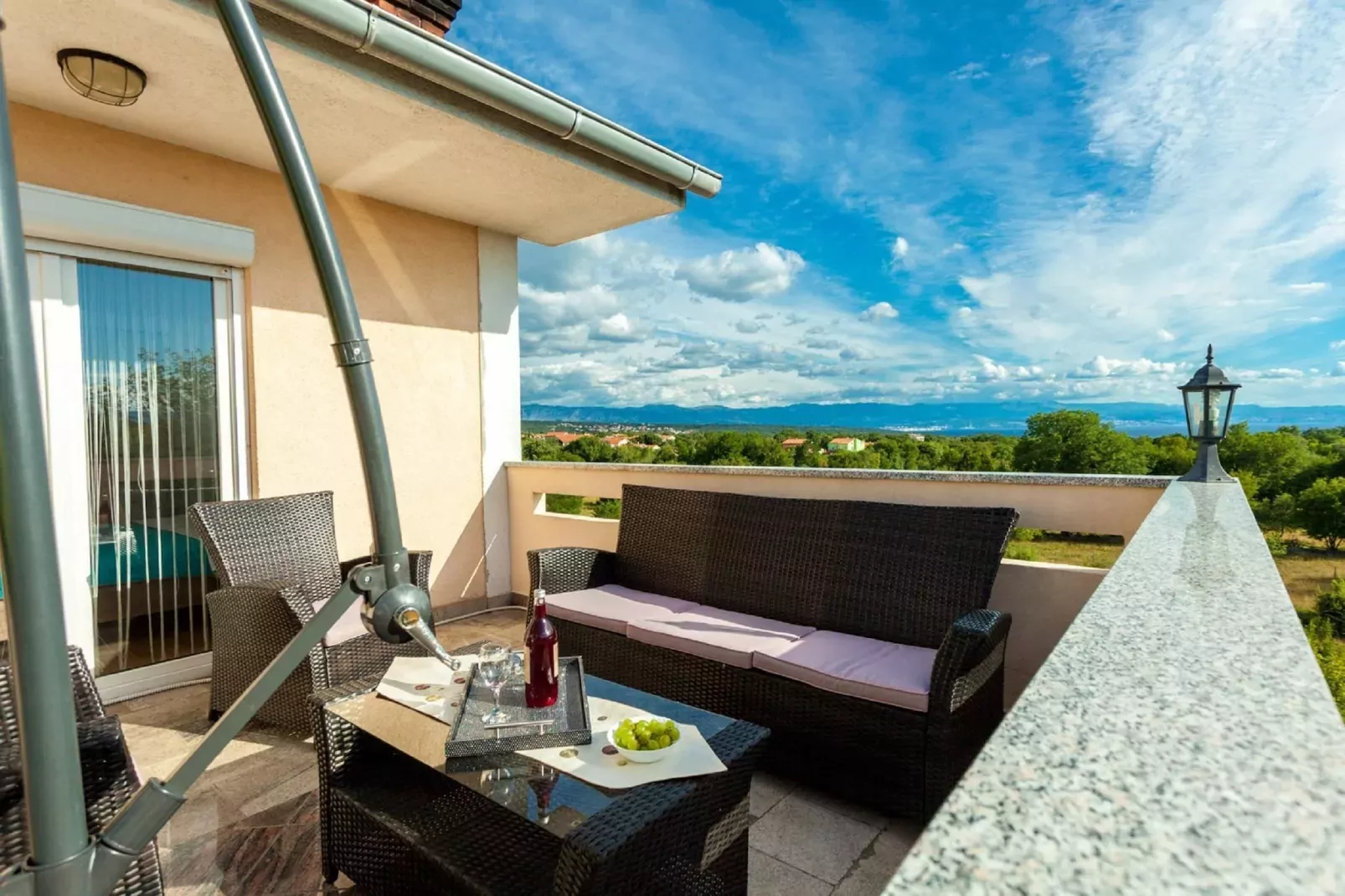 Apartment Dani 2-Terrasbalkon