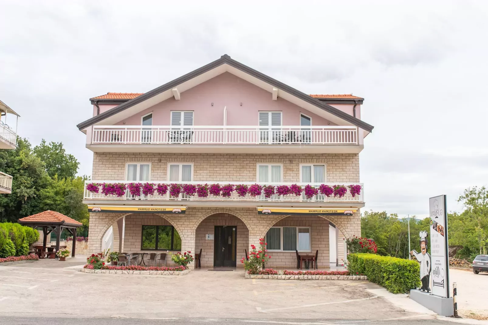 Apartman Milas 3and4-Buitenkant zomer