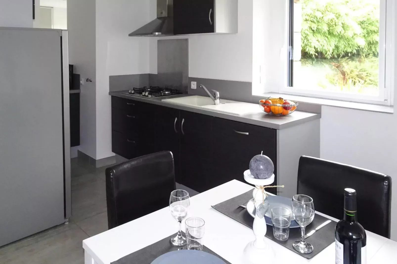 Maison de vacances Ploumilliau-Eetkamer