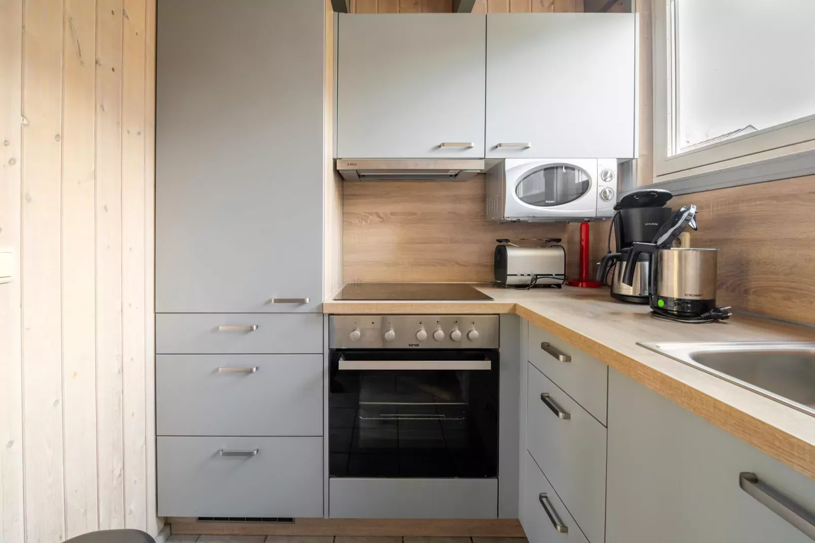 FH Wildgans Comfort mit Sauna & Kaminofen 81 qm 131-Keuken