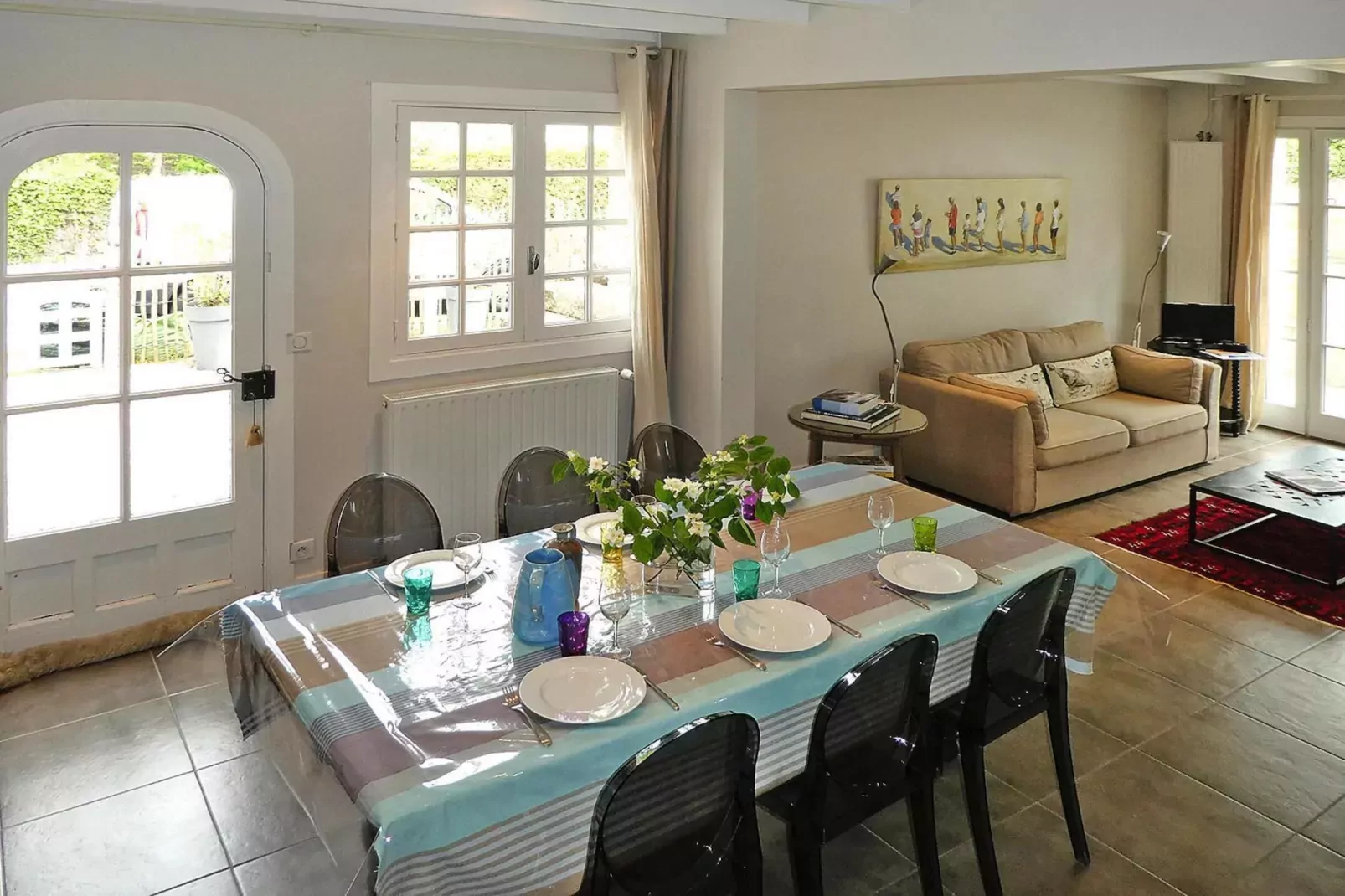 Semi-detached house Carnac-Eetkamer