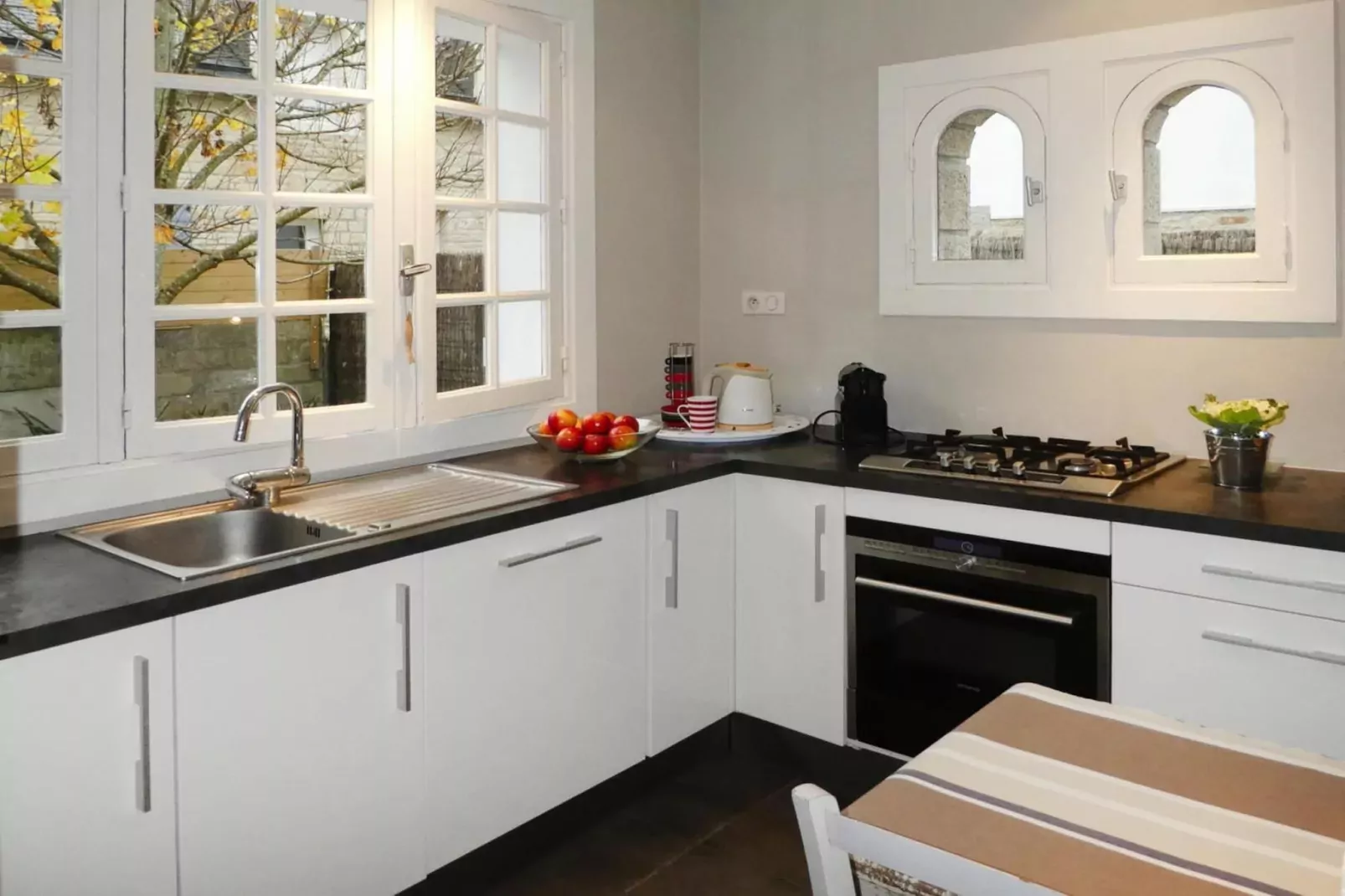 Semi-detached house Carnac-Keuken