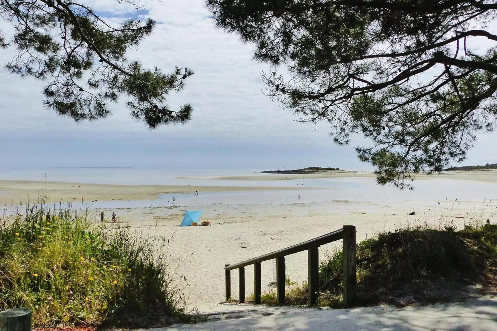 Semi-detached house Carnac-Gebieden zomer 1km