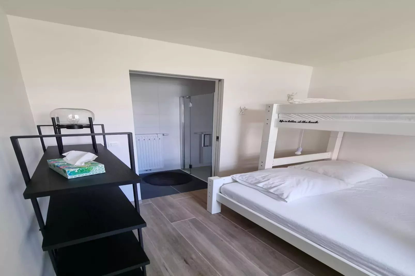 KARTHUIZER E1 0101PK-Slaapkamer