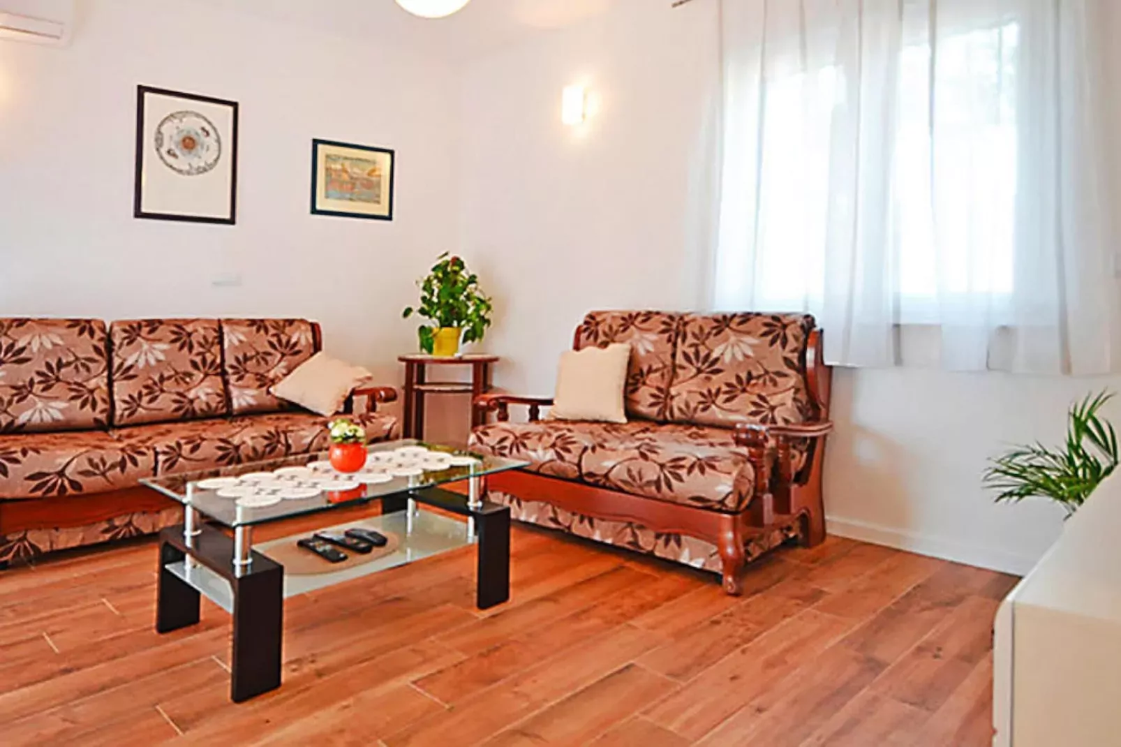 Holiday home, Privlaka-Ferienhaus Ruza, ca. 90 qm, bei Belegung mit 5-6 Personen-Woonkamer