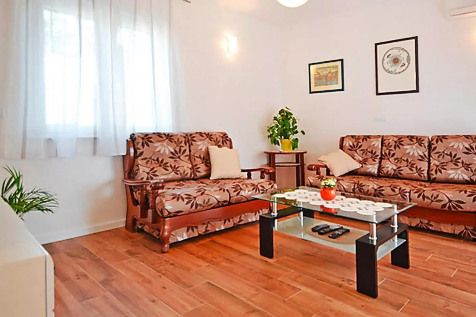 Holiday home, Privlaka-Ferienhaus Ruza, ca. 90 qm, bei Belegung mit 5-6 Personen-Woonkamer