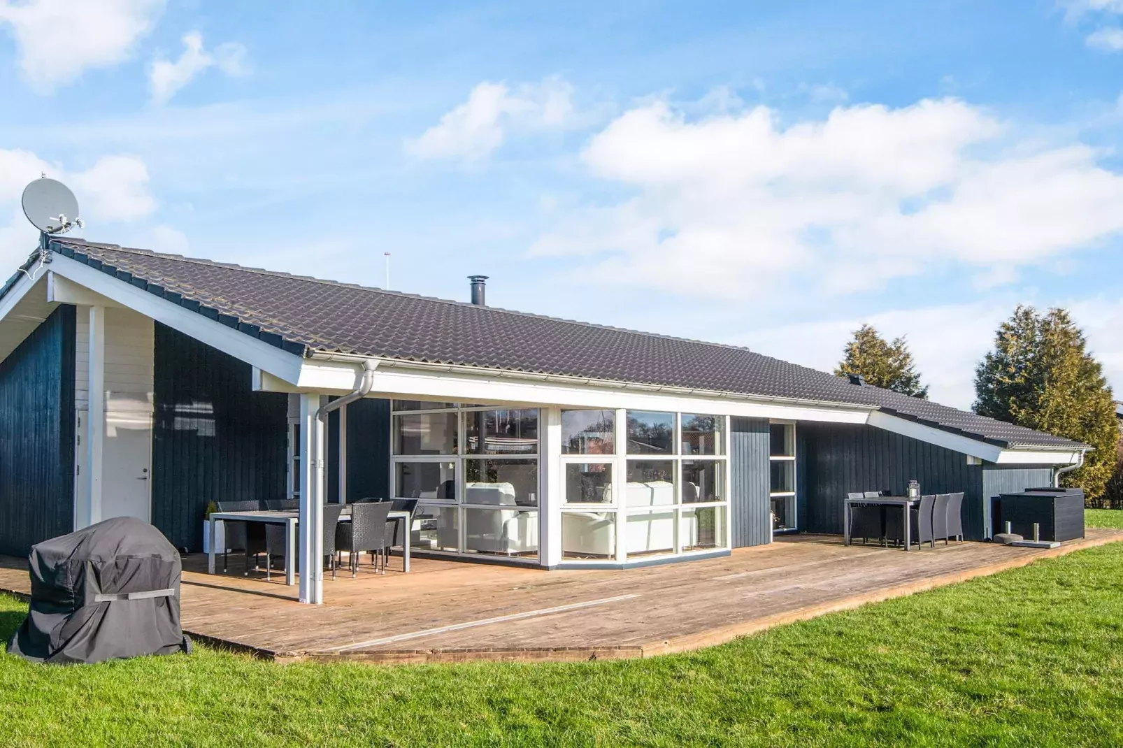 4 sterren vakantie huis in Rønde-Uitzicht