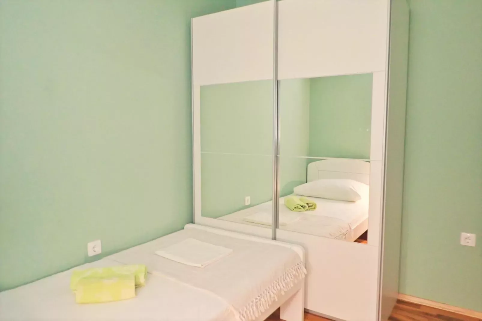 Holiday flat Kuco Starigrad Paklenica-3-Raum-App SD44 A01 ca 58 qm bei Belegung mit 5 Pers-Slaapkamer