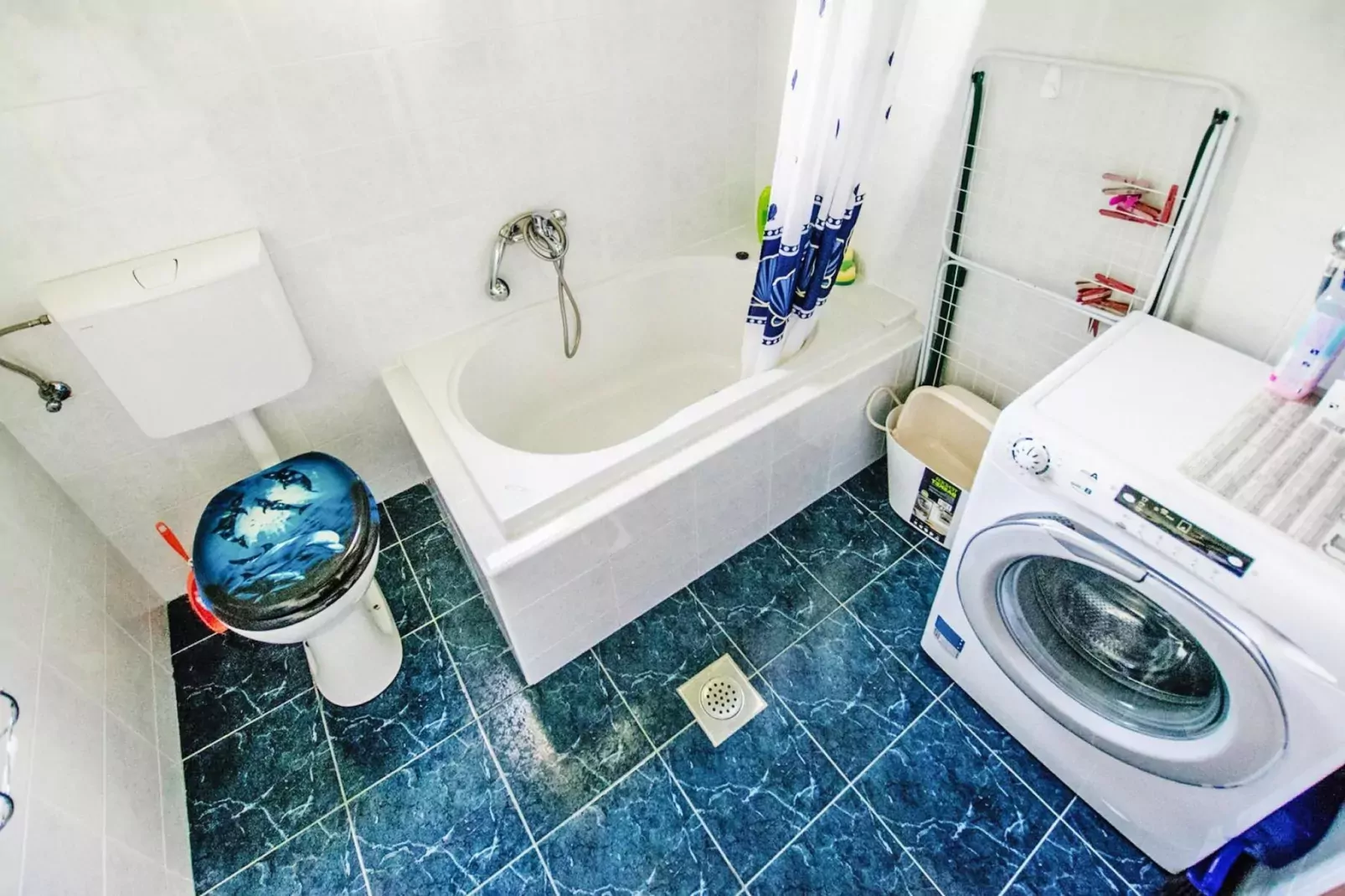 Holiday flat Kuco Starigrad Paklenica-3-Raum-App SD44 A01 ca 58 qm bei Belegung mit 5 Pers-Badkamer