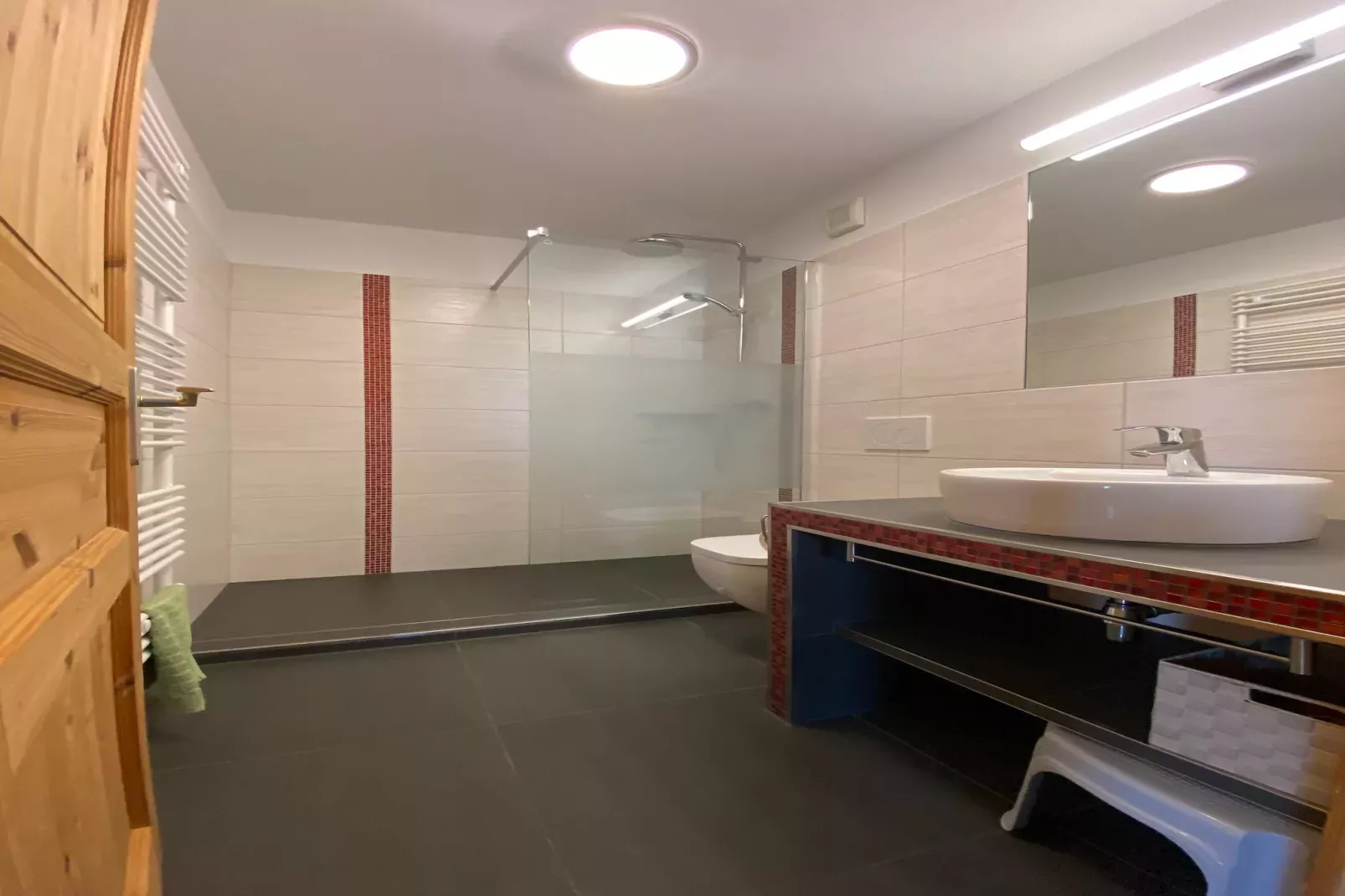 XL Meerblick und Leuchtturm-Badkamer