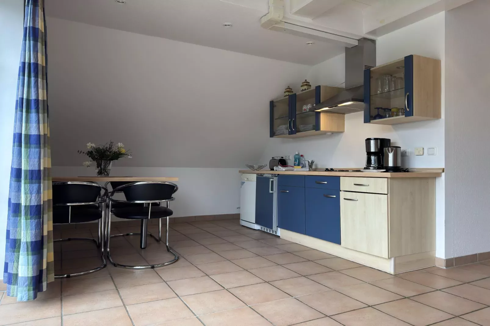 Arko 5 strandnah mit Balkon-Keuken