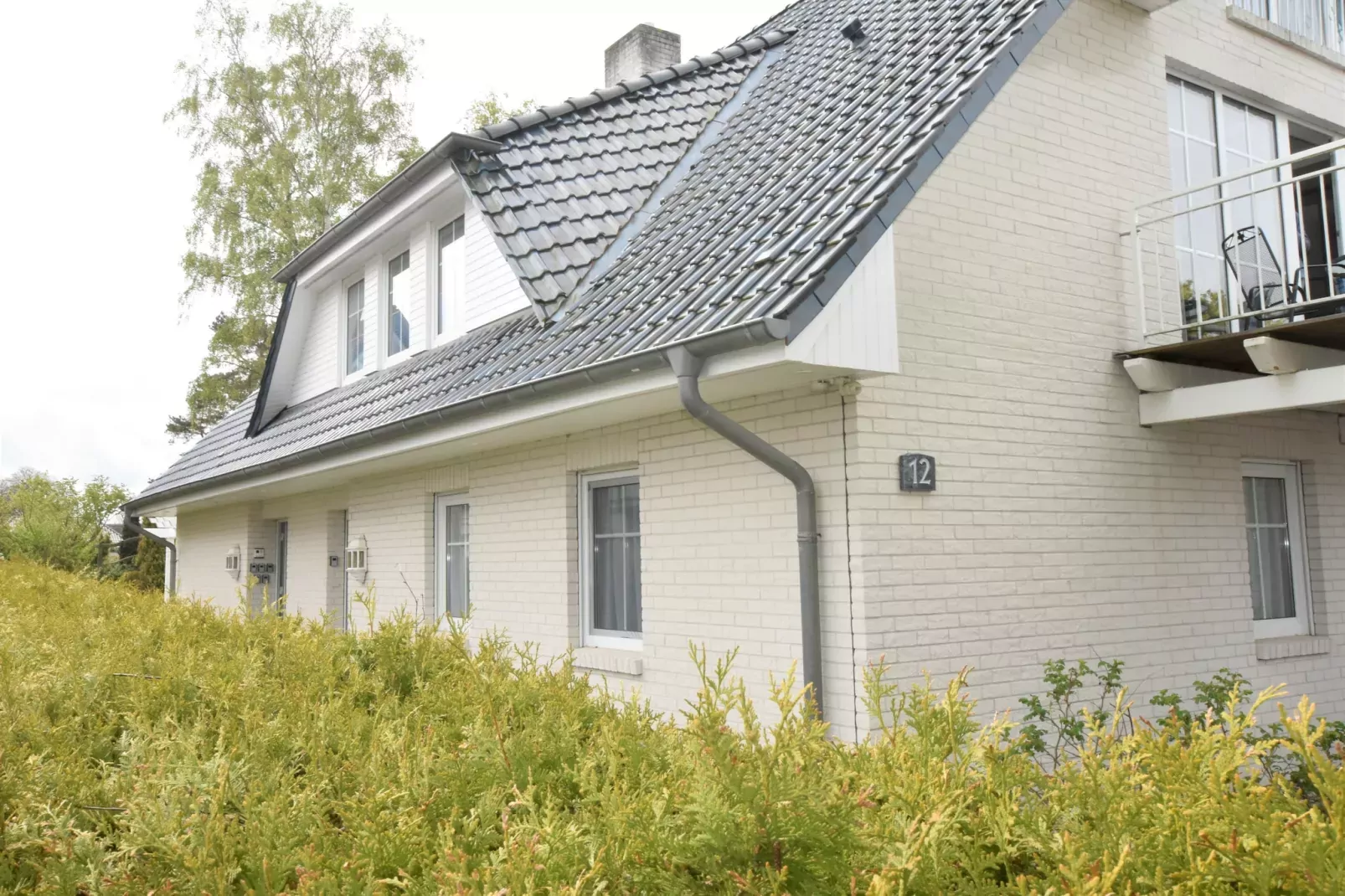 Die kleine Villa L-Buitenkant zomer