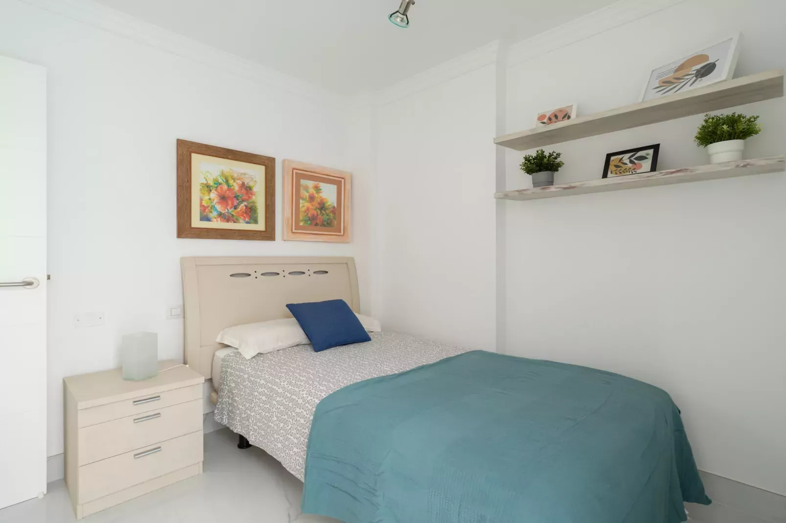 MOGAN BEACH BLUE SKY-Slaapkamer