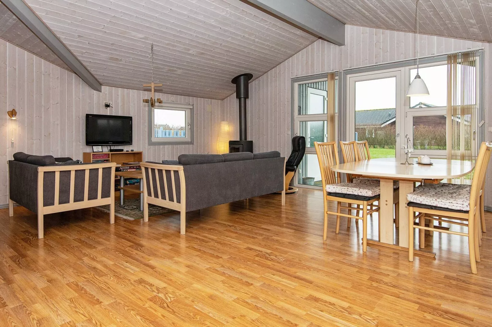 Rustig toevluchtsoord met Spa -- By Traum Ferienwohnungen-Binnen