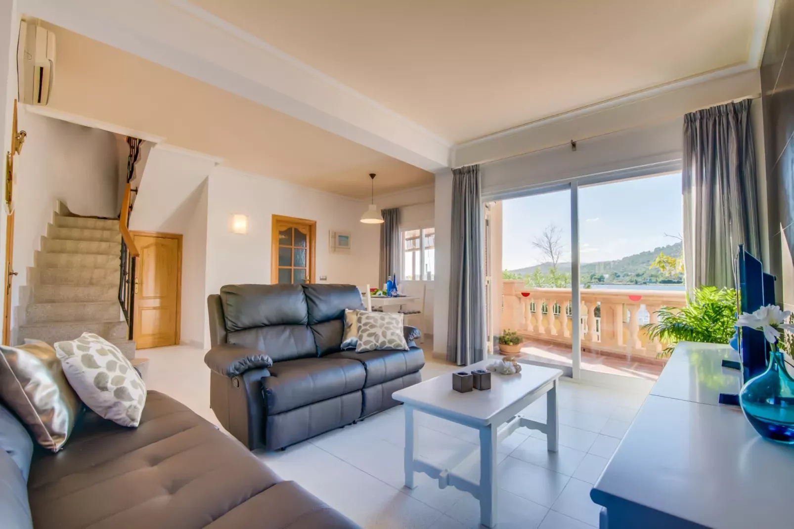 Lago Miguel-Woonkamer