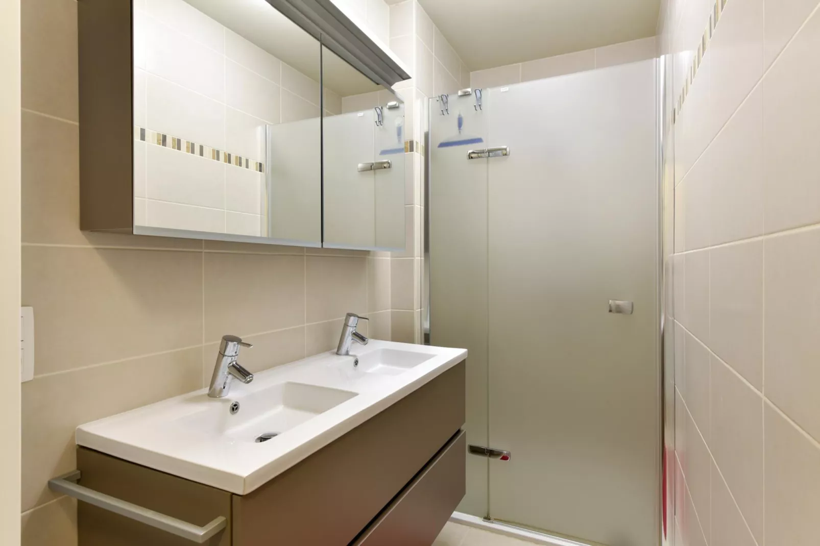 Residentie Belle Rive-51-Badkamer