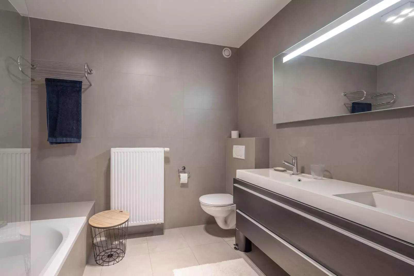 Residence RIVIERRA-11-Badkamer