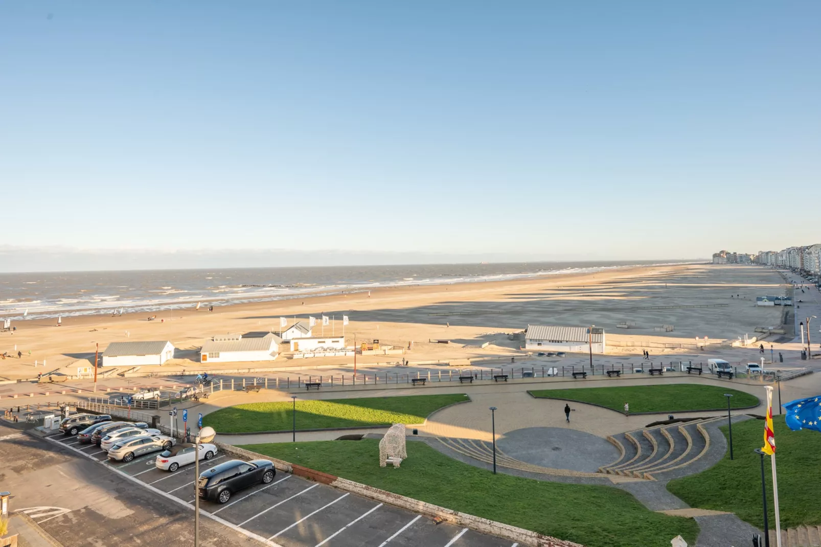 Residence Long Beach-44-Uitzicht zomer