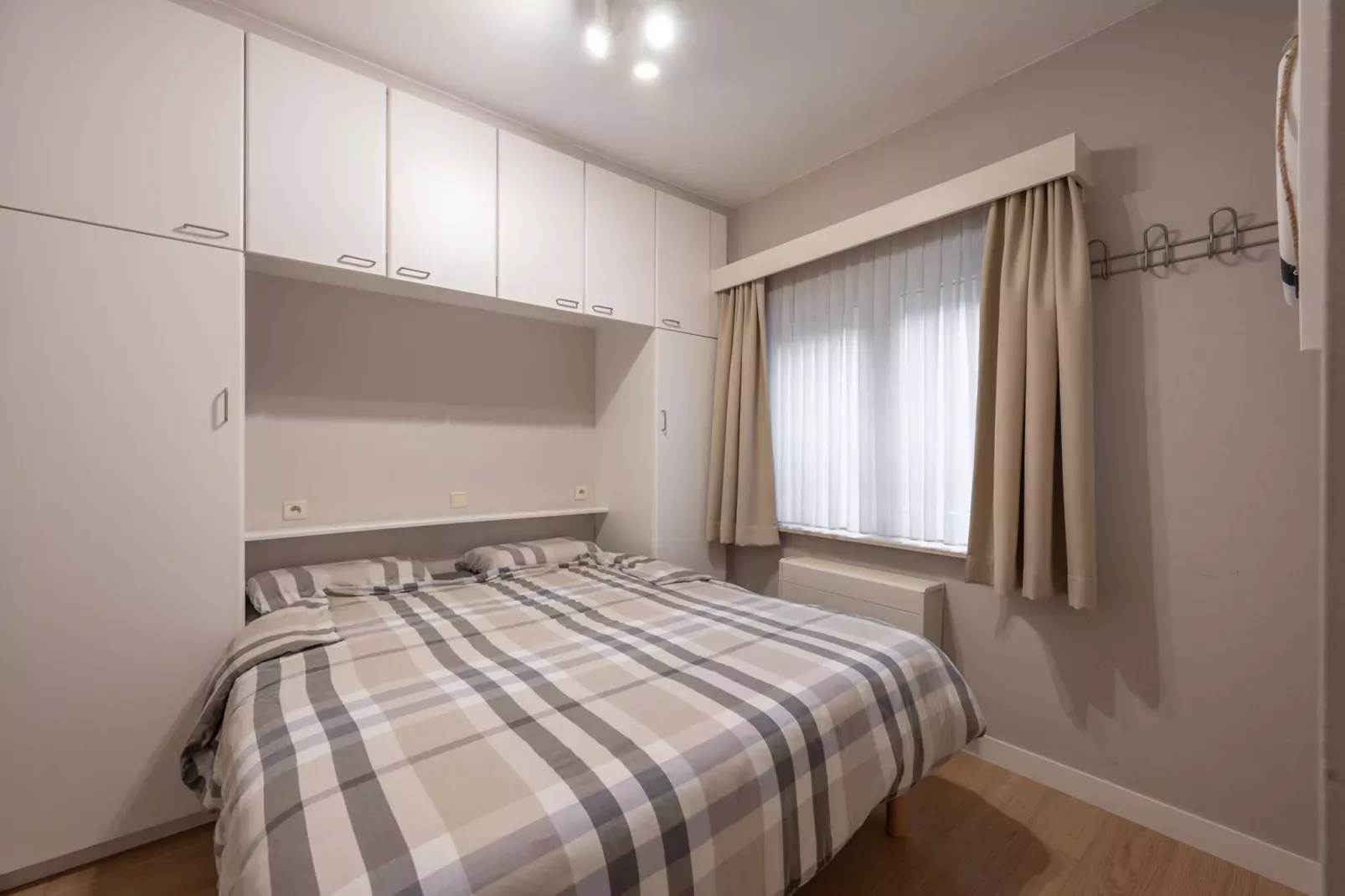 Residence Bergamo-01-Slaapkamer