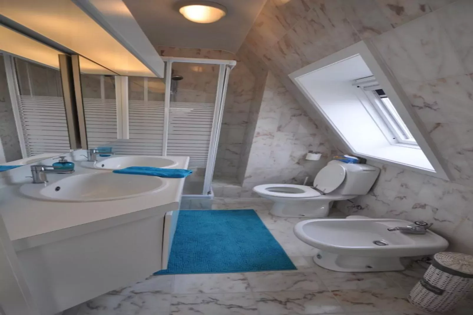 Residentie ARGO-21-Badkamer