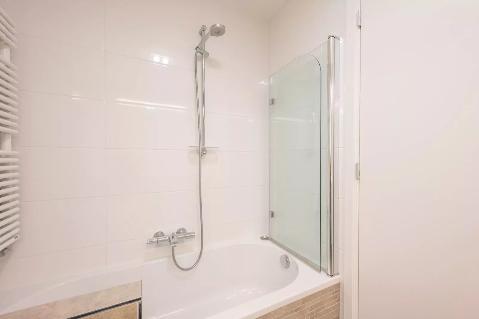 Residentie Normandy-1D-Badkamer