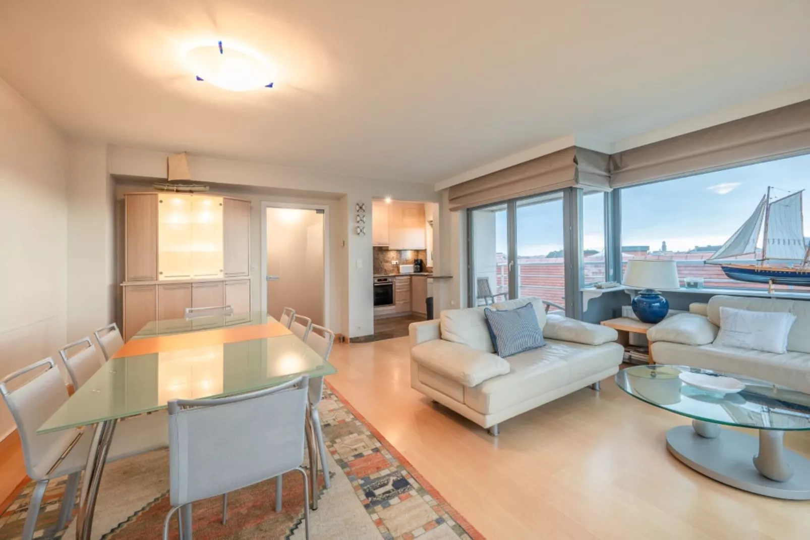 Residentie Poelpanne 4B-Eetkamer