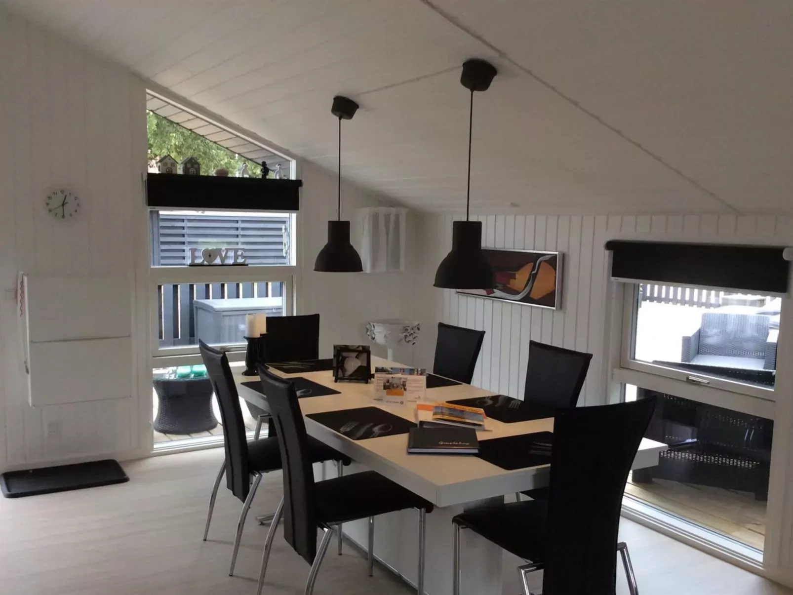 "Bryti" - 500m from the sea-Binnen