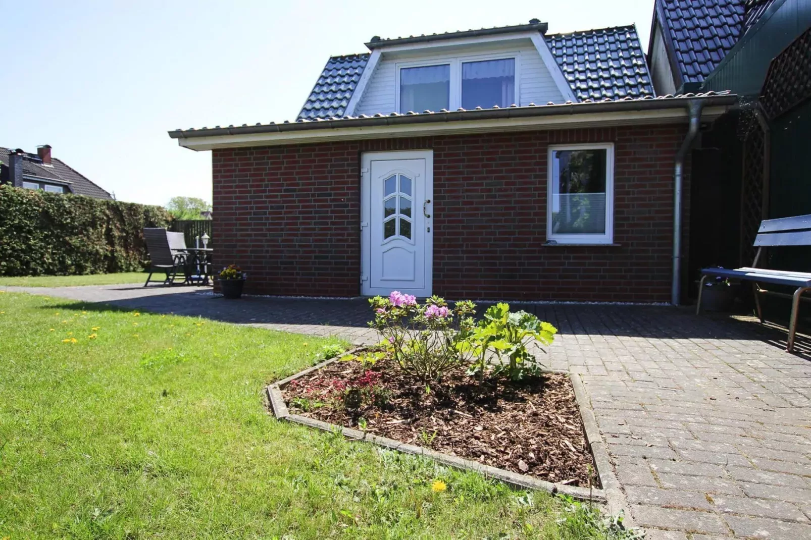 Ferienhaus 65 qm-Buitenkant zomer