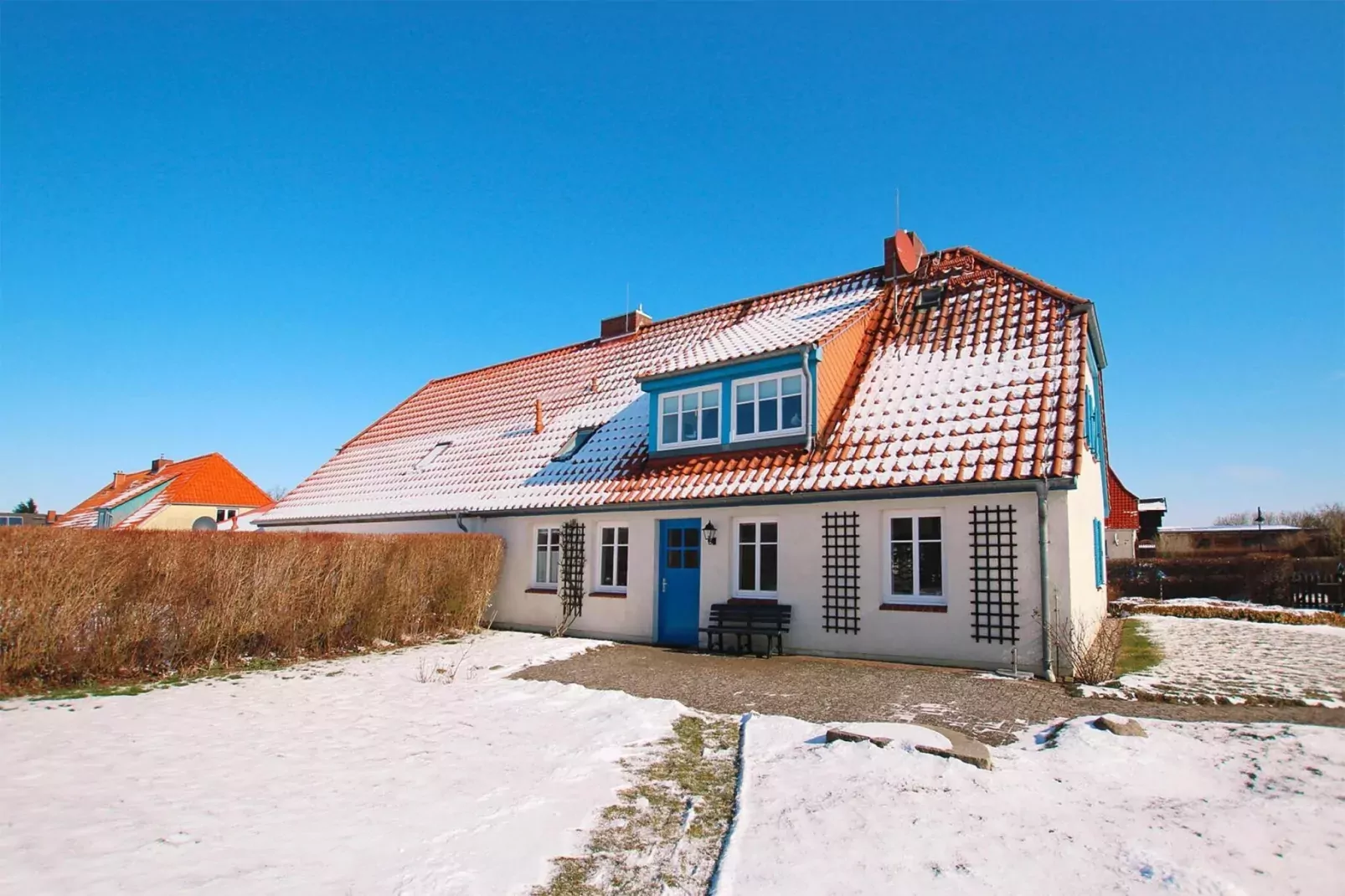 Erdgeschoss 80 qm-Exterieur winter