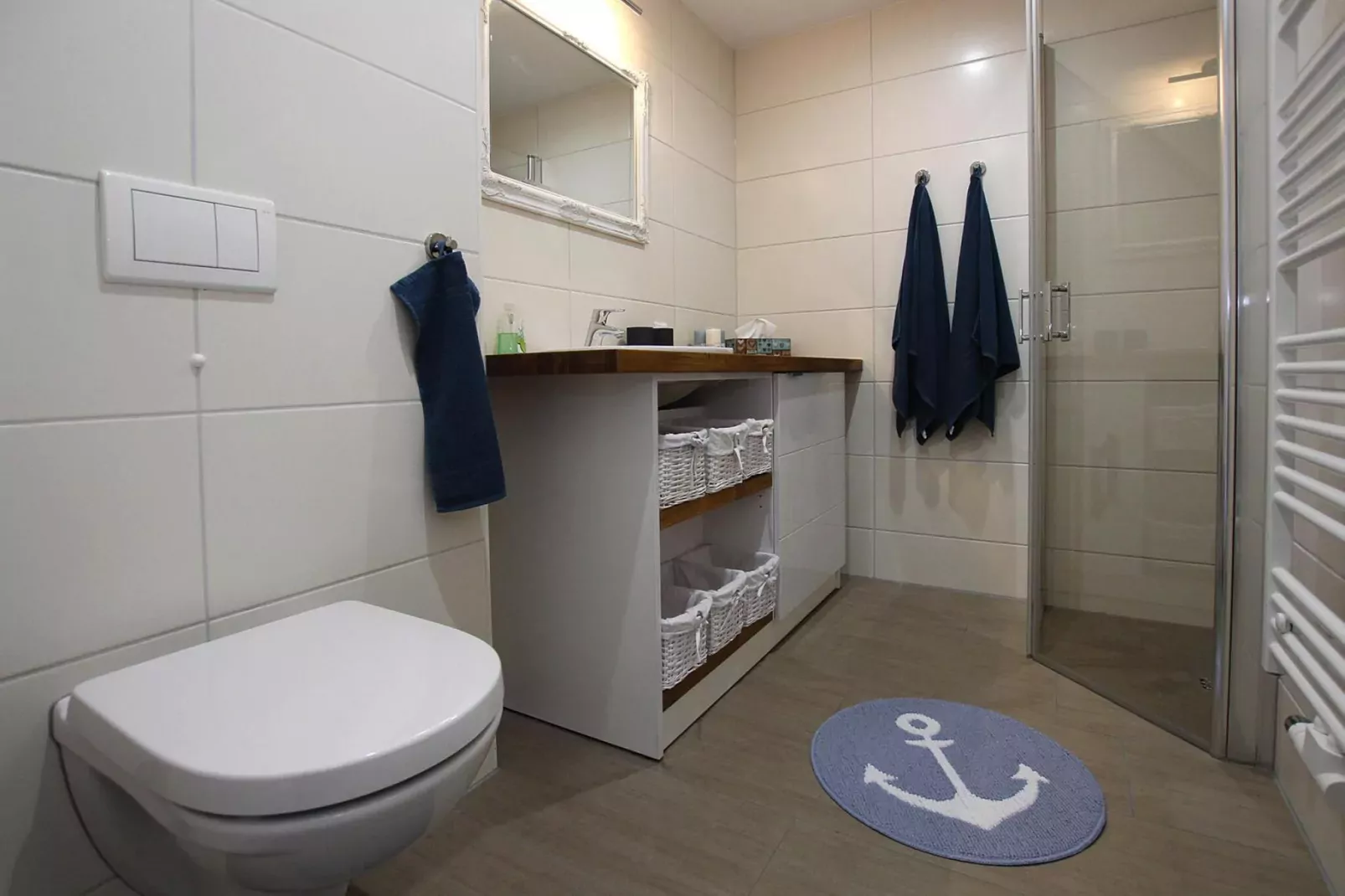 Fewo Seeblick 95 qm-Badkamer