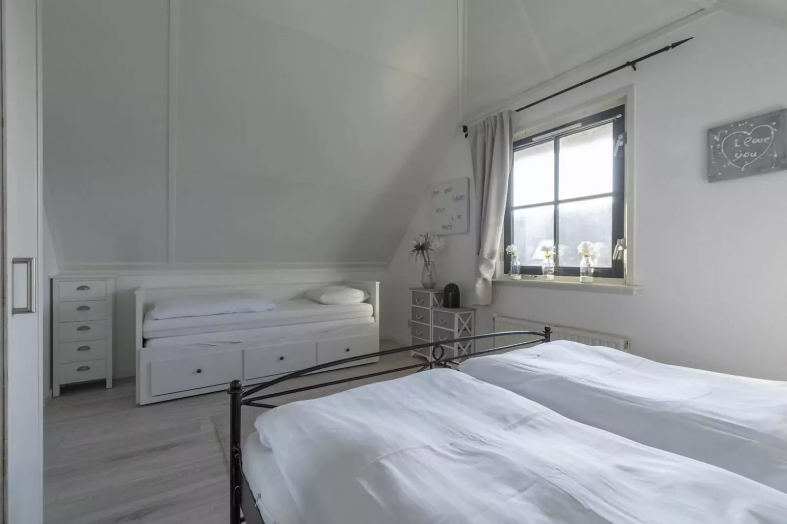 De Buitenplaats 37-Slaapkamer