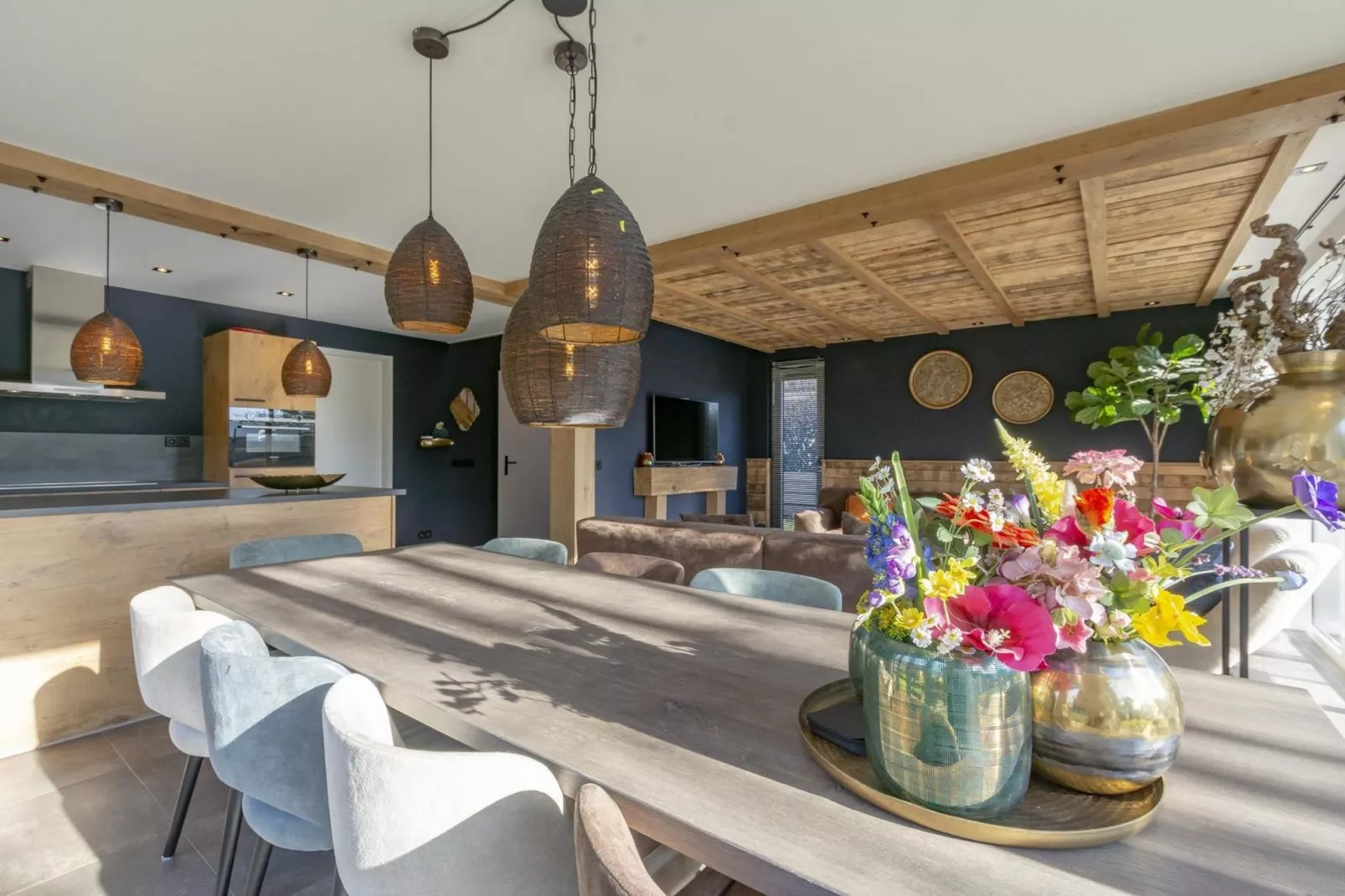 Luxe Villa Keizerskroon - Keizerkroon 63-Eetkamer
