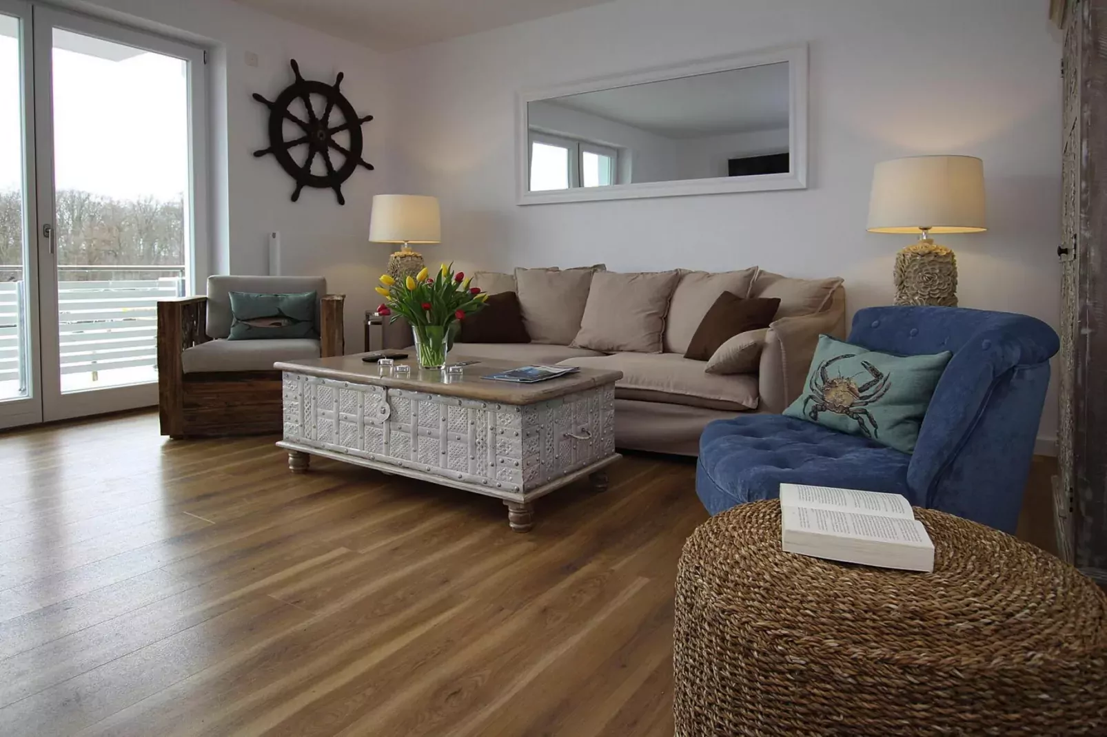Fewo Seeblick 95 qm-Woonkamer